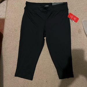 BCG Capri leggings